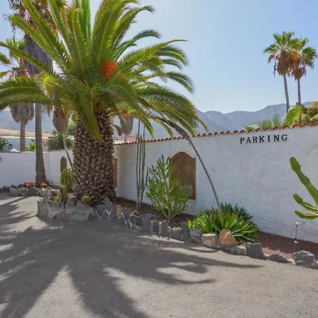 Charming House In With Shared Pool Casa vacanze *