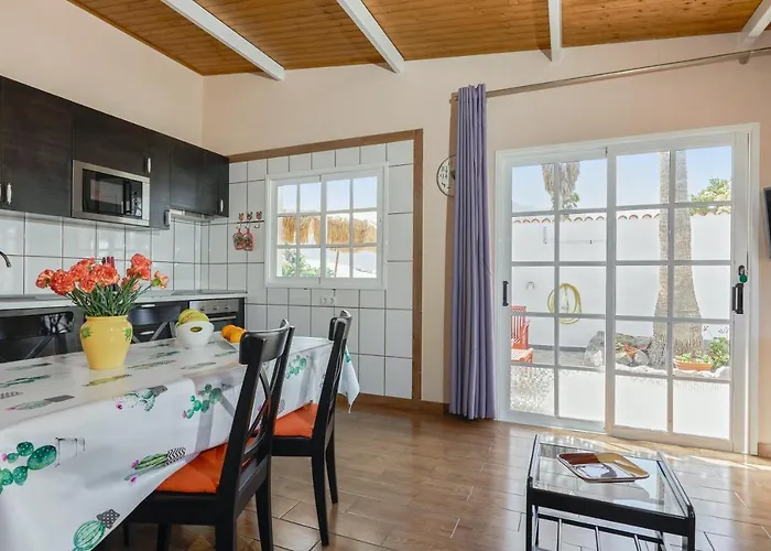 Charming House In With Shared Pool * בואנה ויסטה דל נורטה